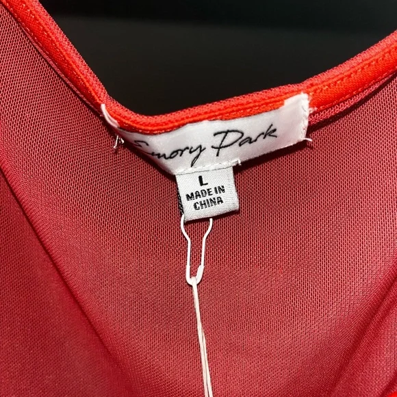 Emory Park Long Sleeve Mesh Top - Picture 4 of 4